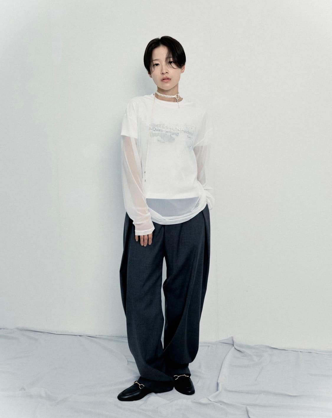 새상품 핀다웃 PERSNA 시스루 롱슬리브 상품이미지2