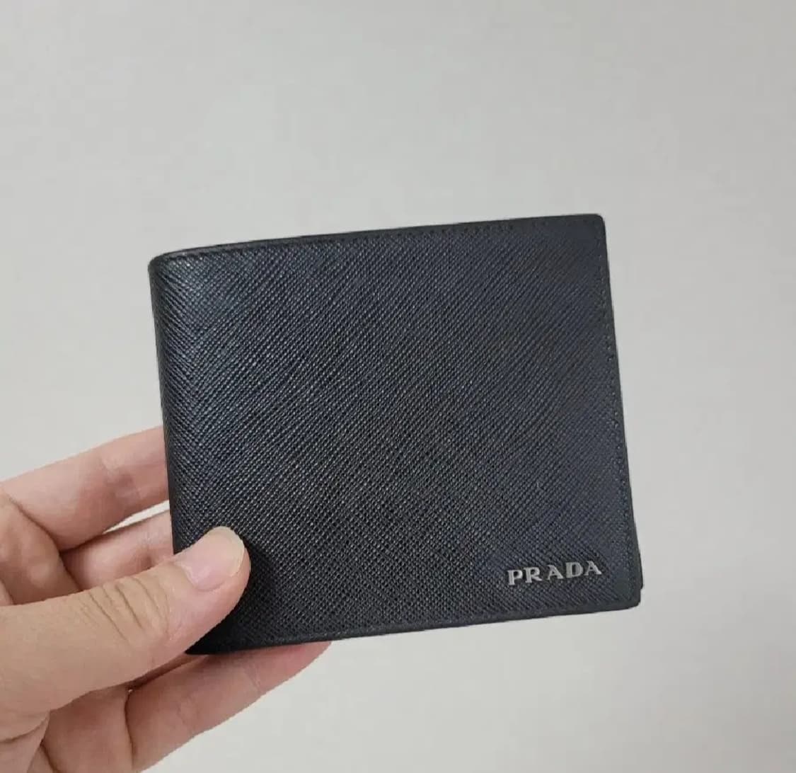 프라다 사피아노 지갑 상품이미지1