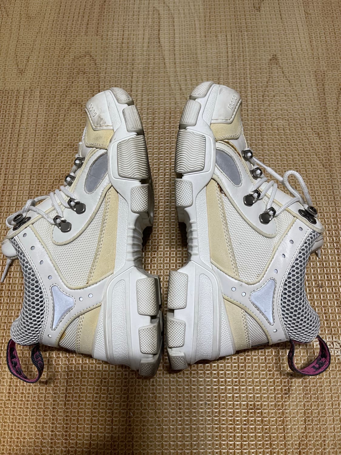 37 구찌 플래시트랙 아이보리 상품이미지3