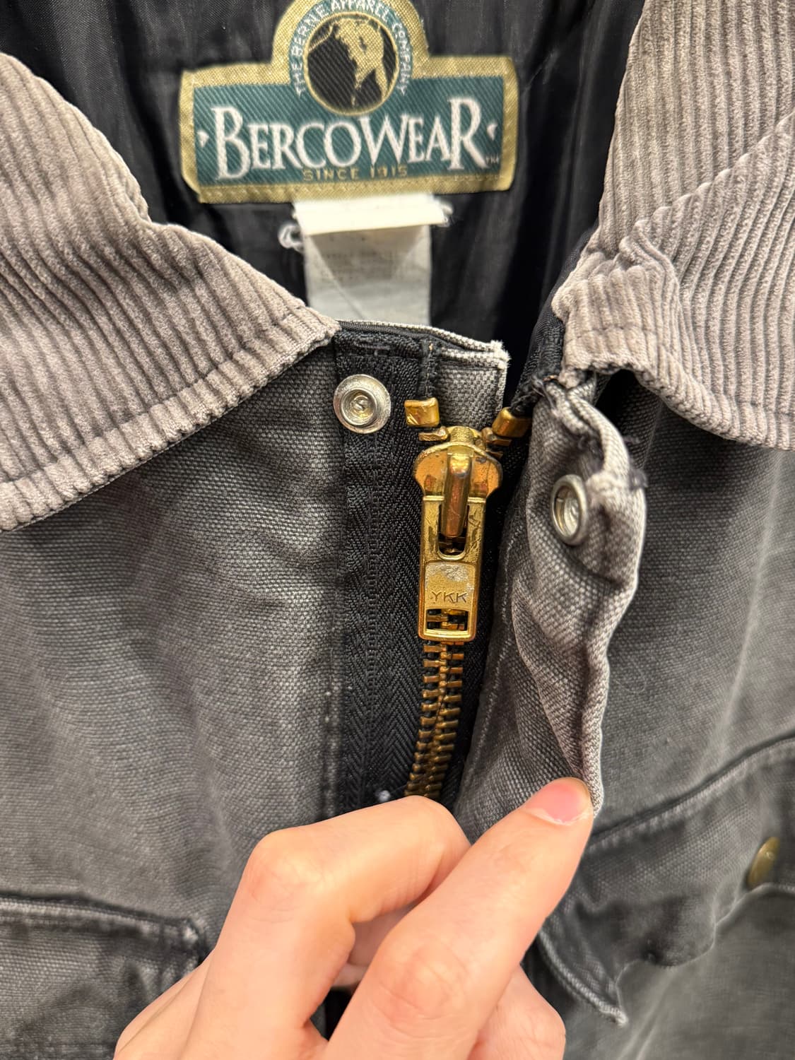 90s Bercowear 덕 캔버스 페이딩 초어 워크 자켓 (USA) 상품이미지3