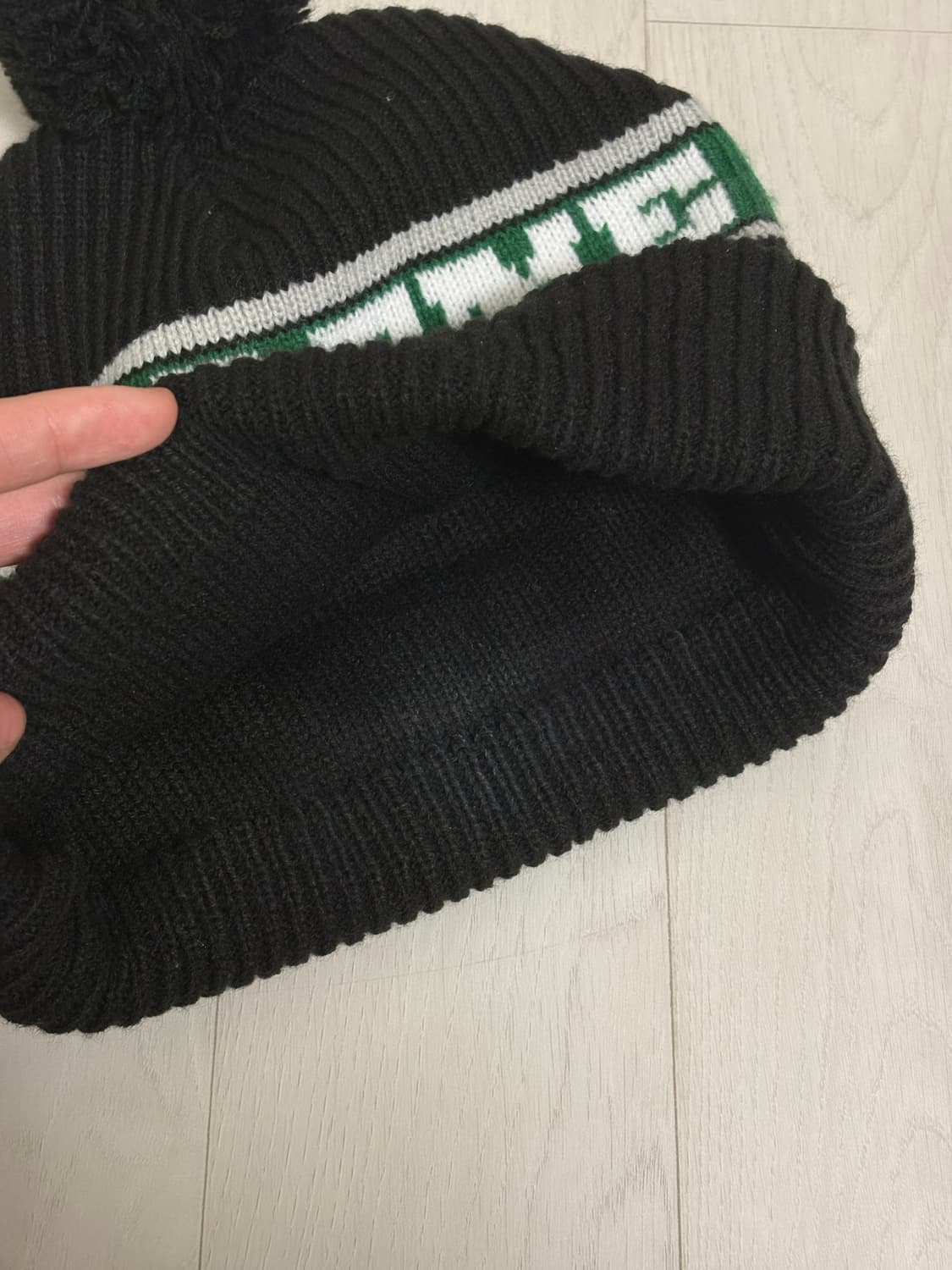 슈프림 24FW 빅 스트라이프 비니 Black 상품이미지2