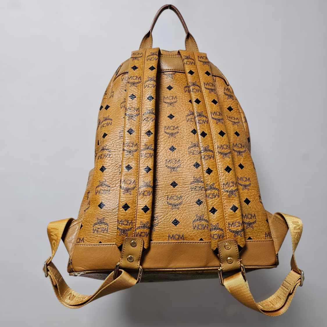 MCM 비세토스 스타크 백팩 상품이미지2