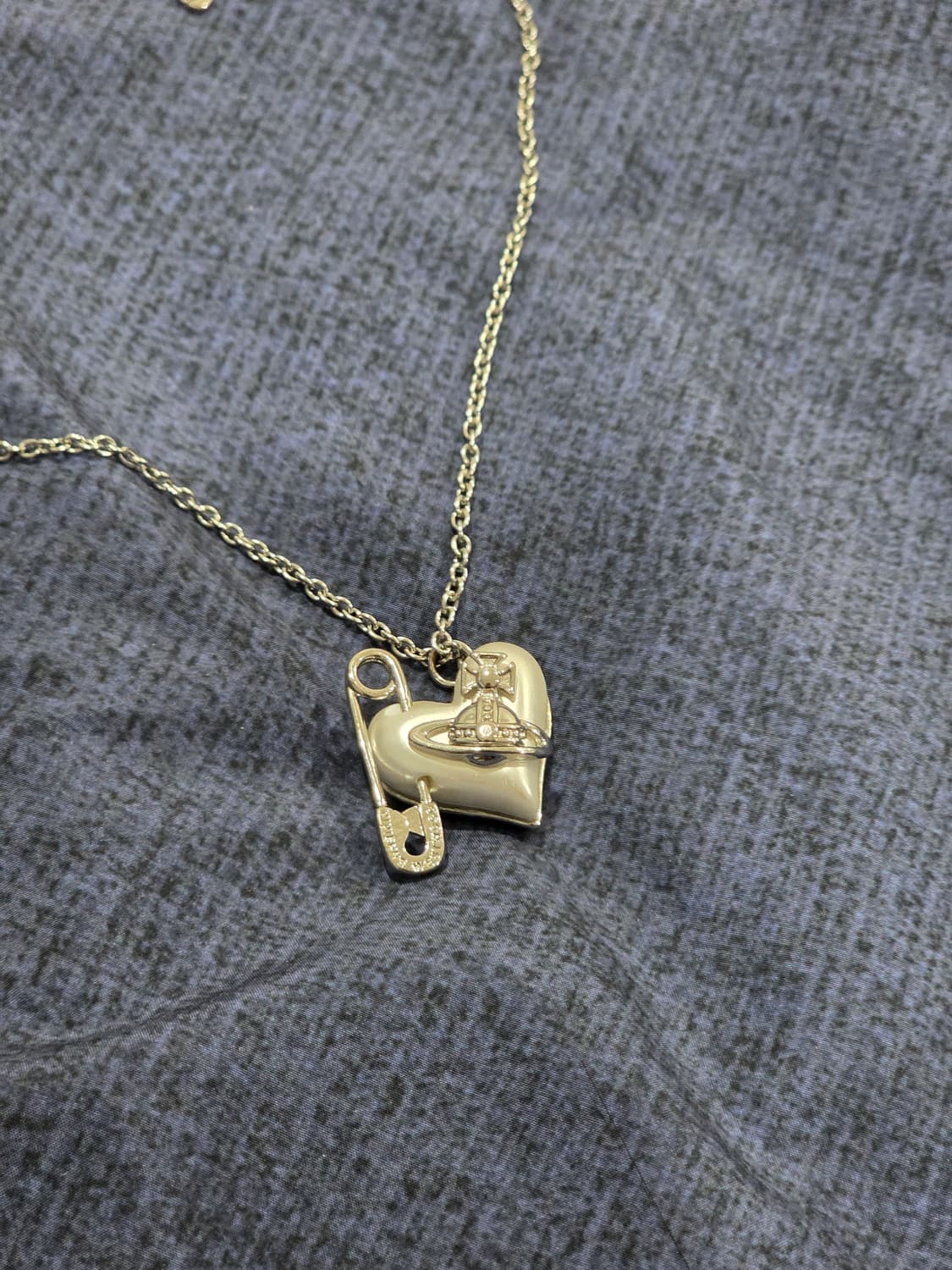 비비안웨스트 오리에타 하트 목걸이(화이트) 상품이미지5