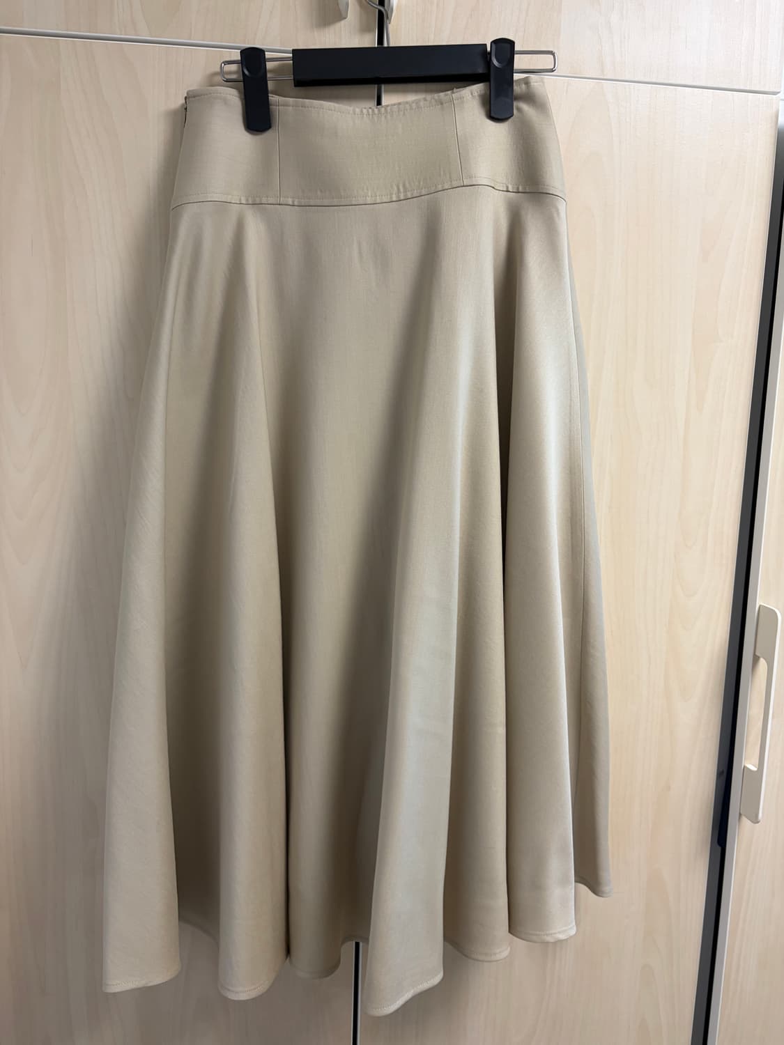 질스튜어트 뉴욕 울실크 플레어 스커트 M 상품이미지1