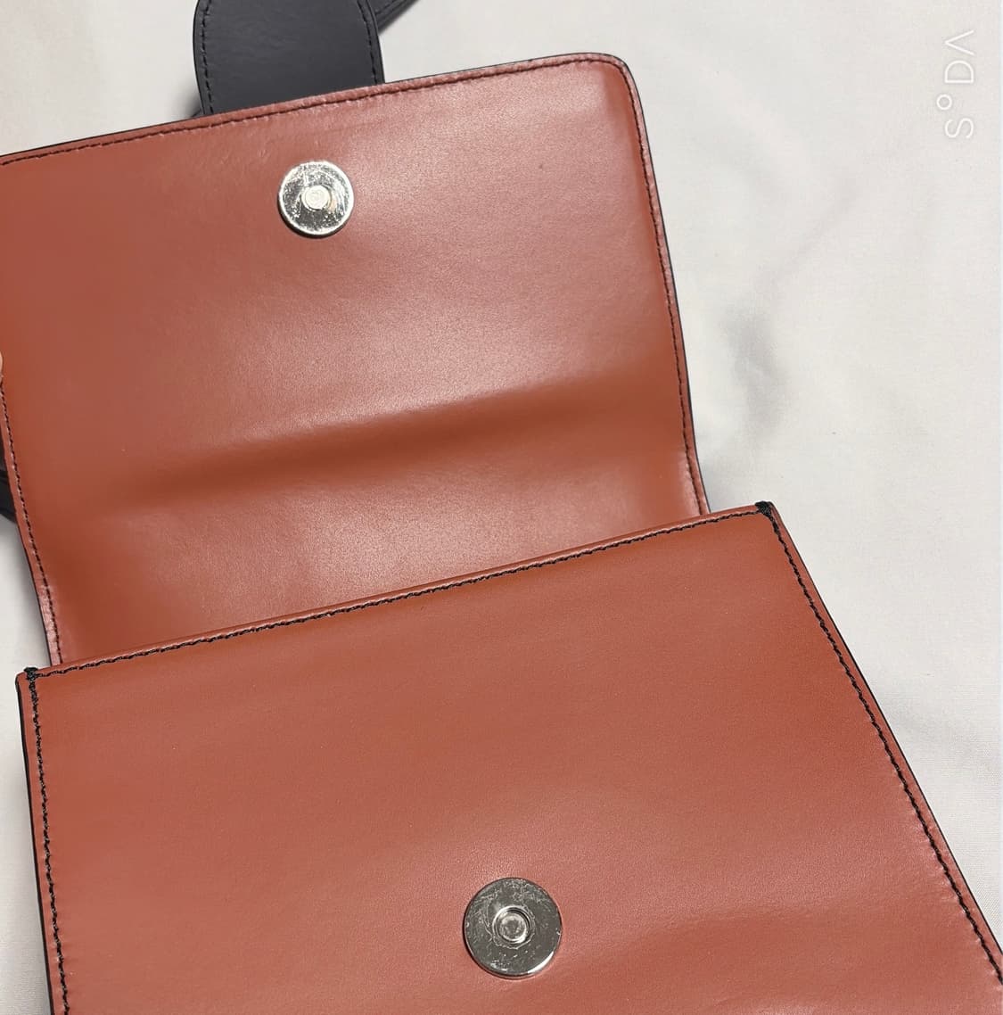 비비안웨스트우드 레더 크로스백 브릭 상품이미지7