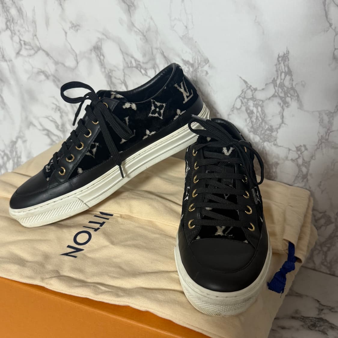 [37] 루이비통 스니커즈 신발 상품이미지2