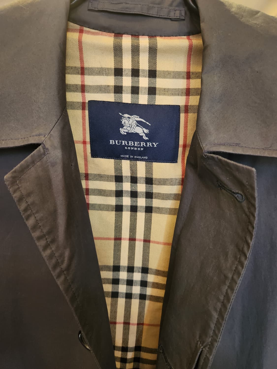 버버리 래글런 코트 상품이미지4