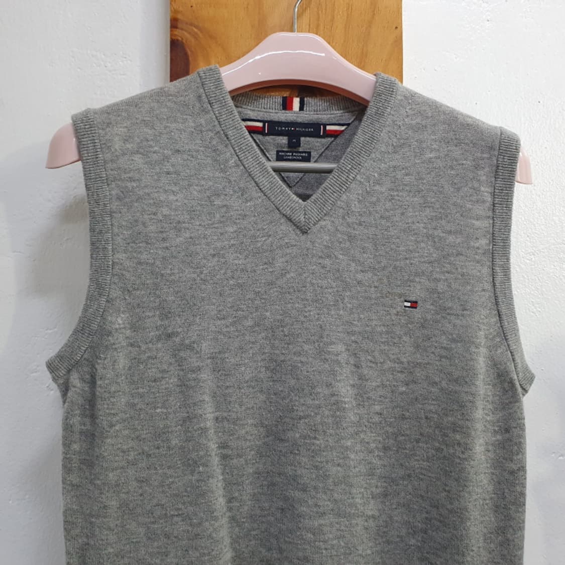 타미힐피거 LAMBSWOOL 브이넥조끼(95) 상품이미지2