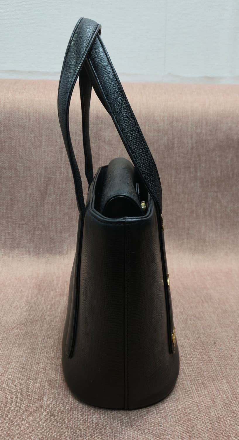 MCM 정품  블랙 사피아노 레더 토트백 상품이미지3