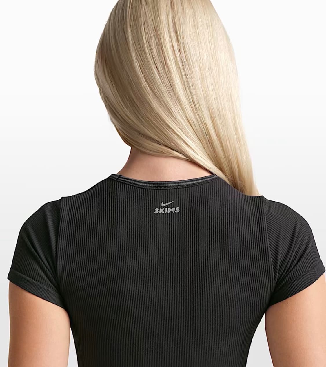 나이키 스킴스 반팔 탑 상품이미지1