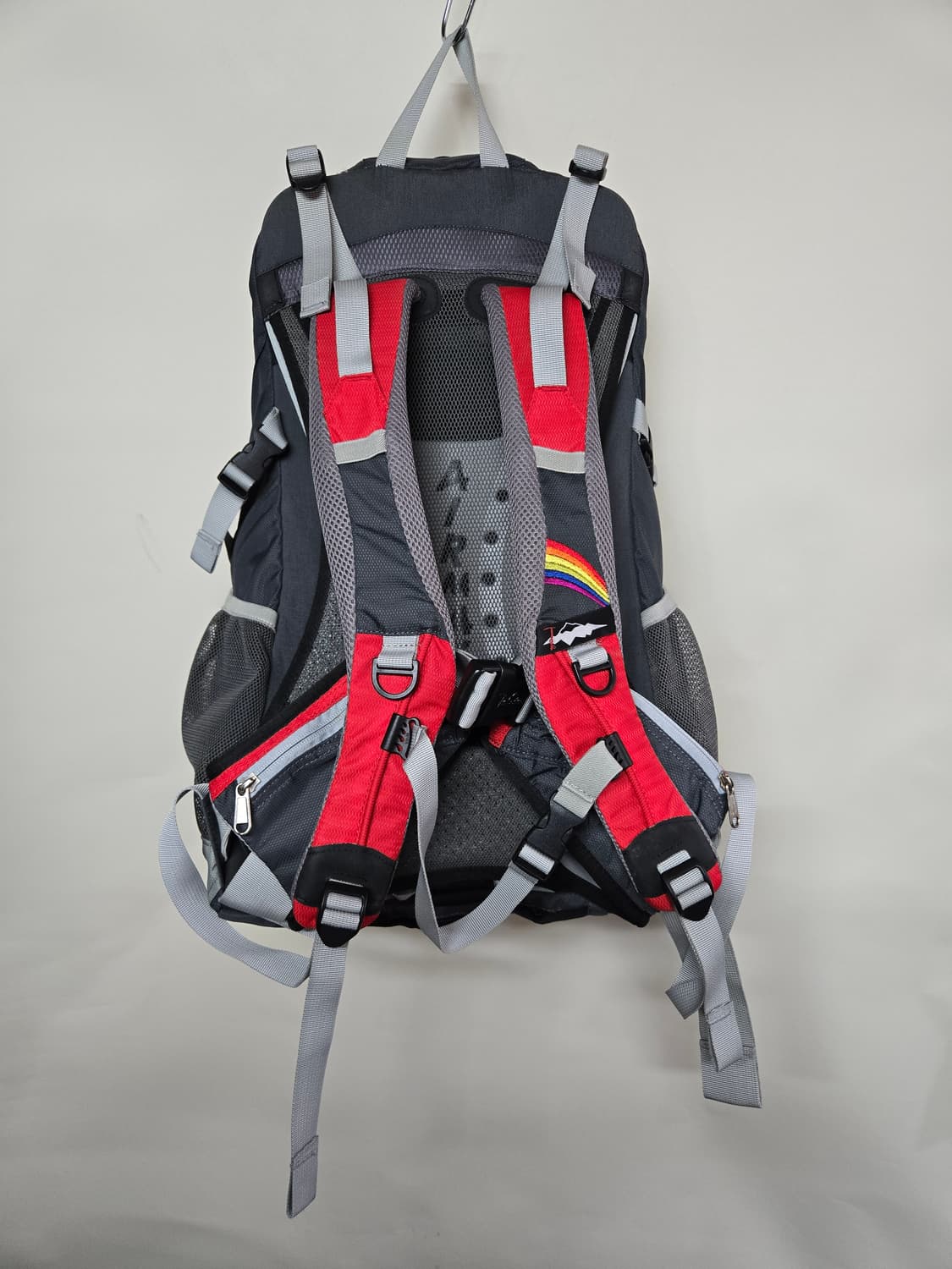 새상품)Timberline 레인보우 30L 등산가방 상품이미지2