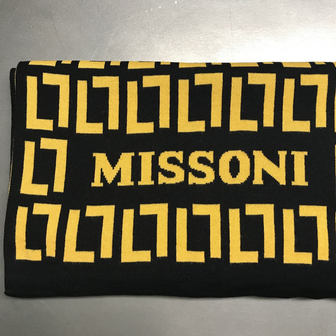 미쏘니 로고 머플러  상품이미지3