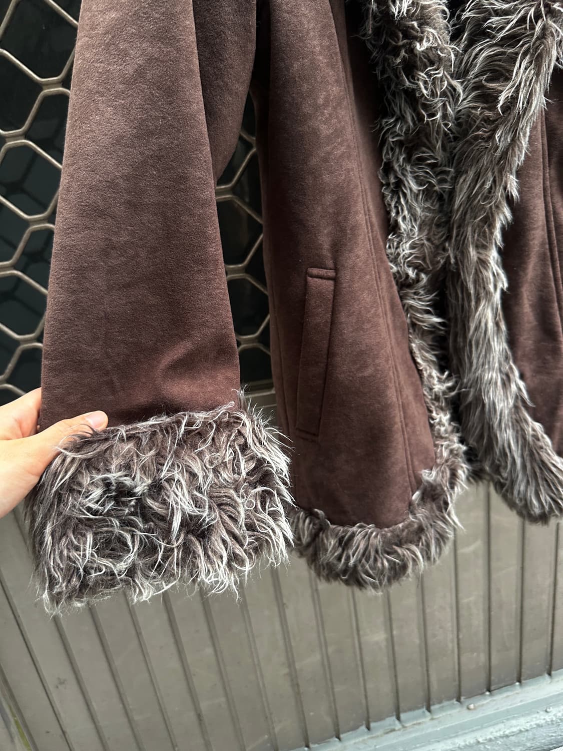 Vintage brown fur trimming jacket 상품이미지3