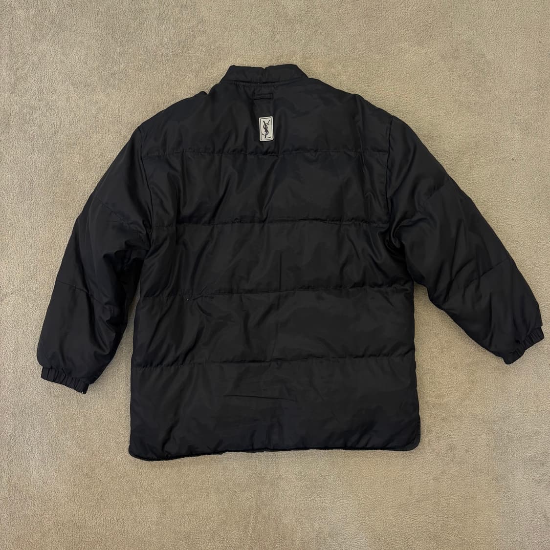 입생로랑 블랙 푸퍼 봄버 상품이미지6