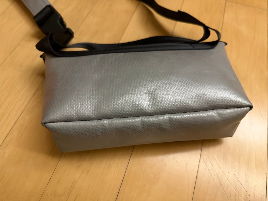 [프라이탁] 제이미 올실버 무채색 크로스백 (상태 S급) 상품이미지3