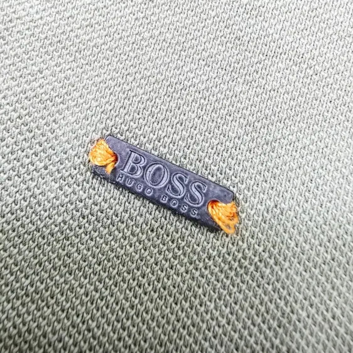 (새상품) BOSS 휴고보스 반팔티 XL 카키 상품이미지5