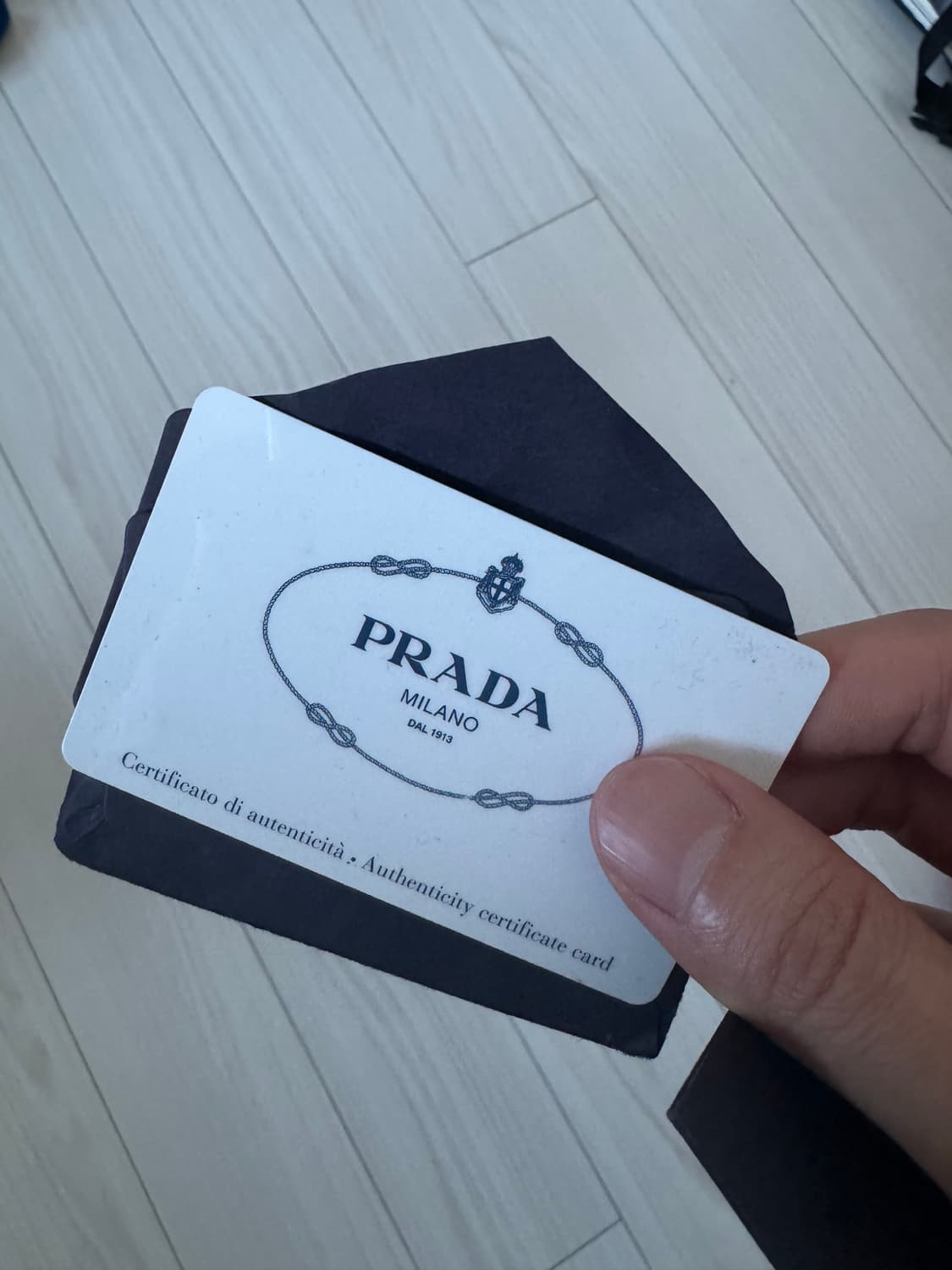 프라다 투톤 레더 크로스백 상품이미지8