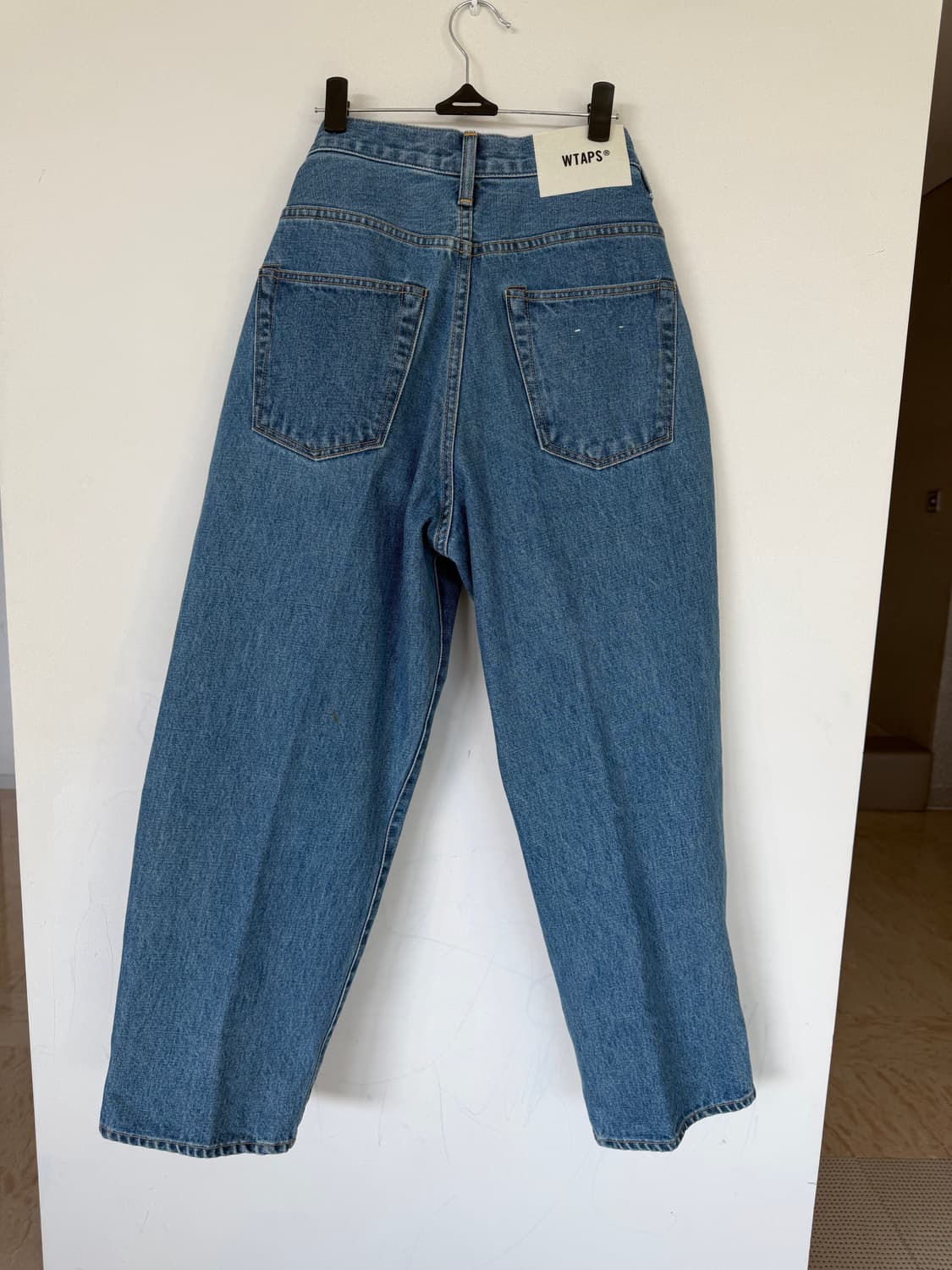 새상품 / 더블탭스 블루 스트레이트 데님 상품이미지5