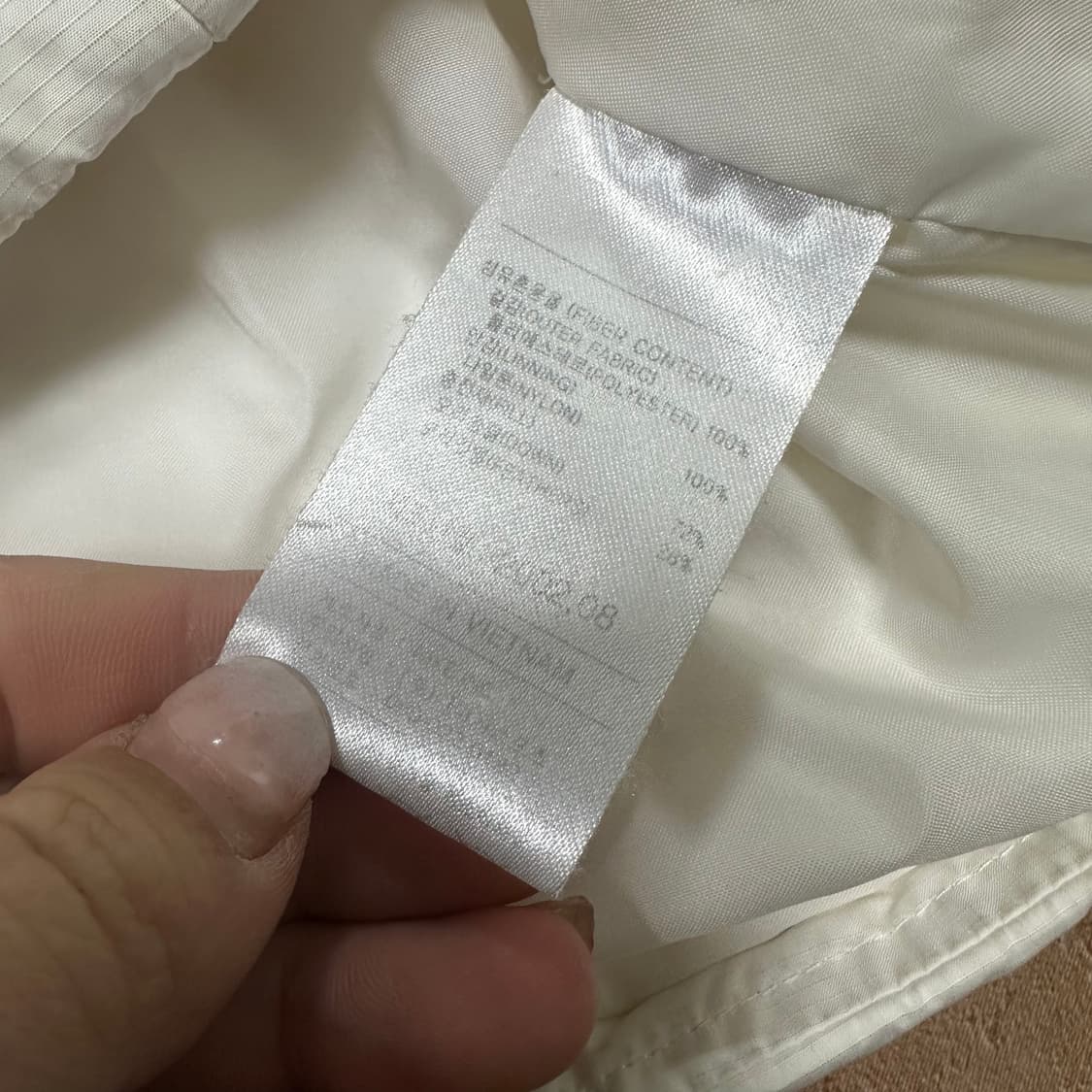 ✨ (바배) 나이키 화이트 덕다운 조끼 패딩  상품이미지4