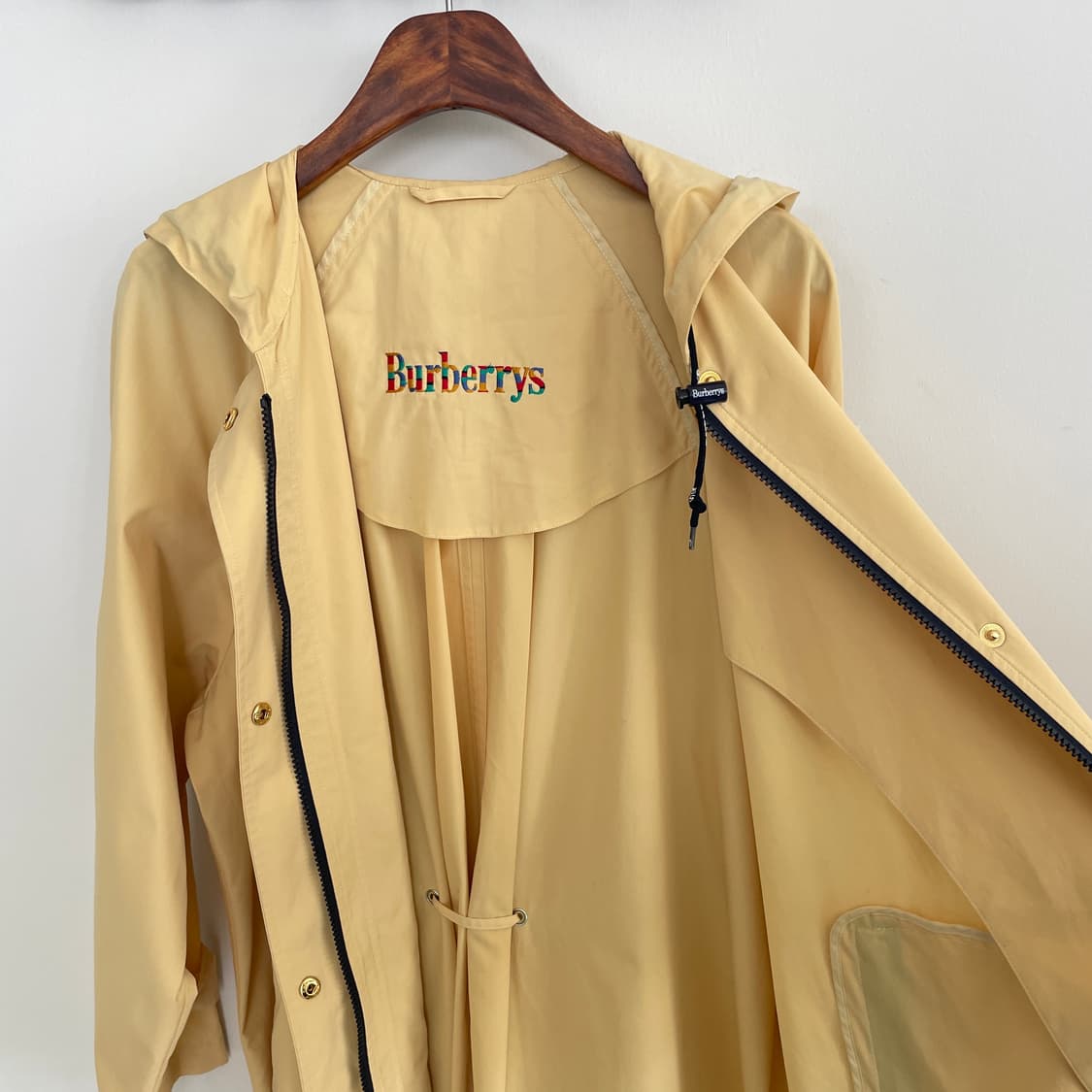 버버리 후드 트레블러 바람막이 코트 상품이미지5