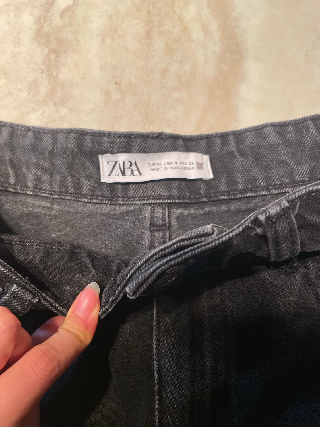 ZARA 자라 블랙 데님 숏팬츠 흑청 반바지 상품이미지4