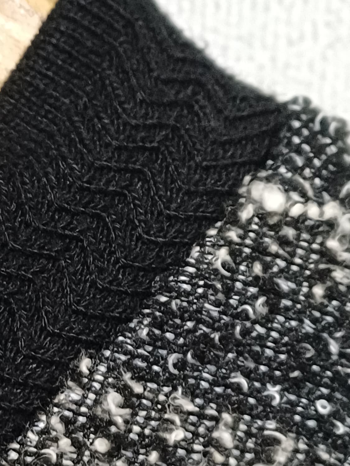 [메종미네드]루즈핏 부클 니트 L (~110까지 가능) 상품이미지4