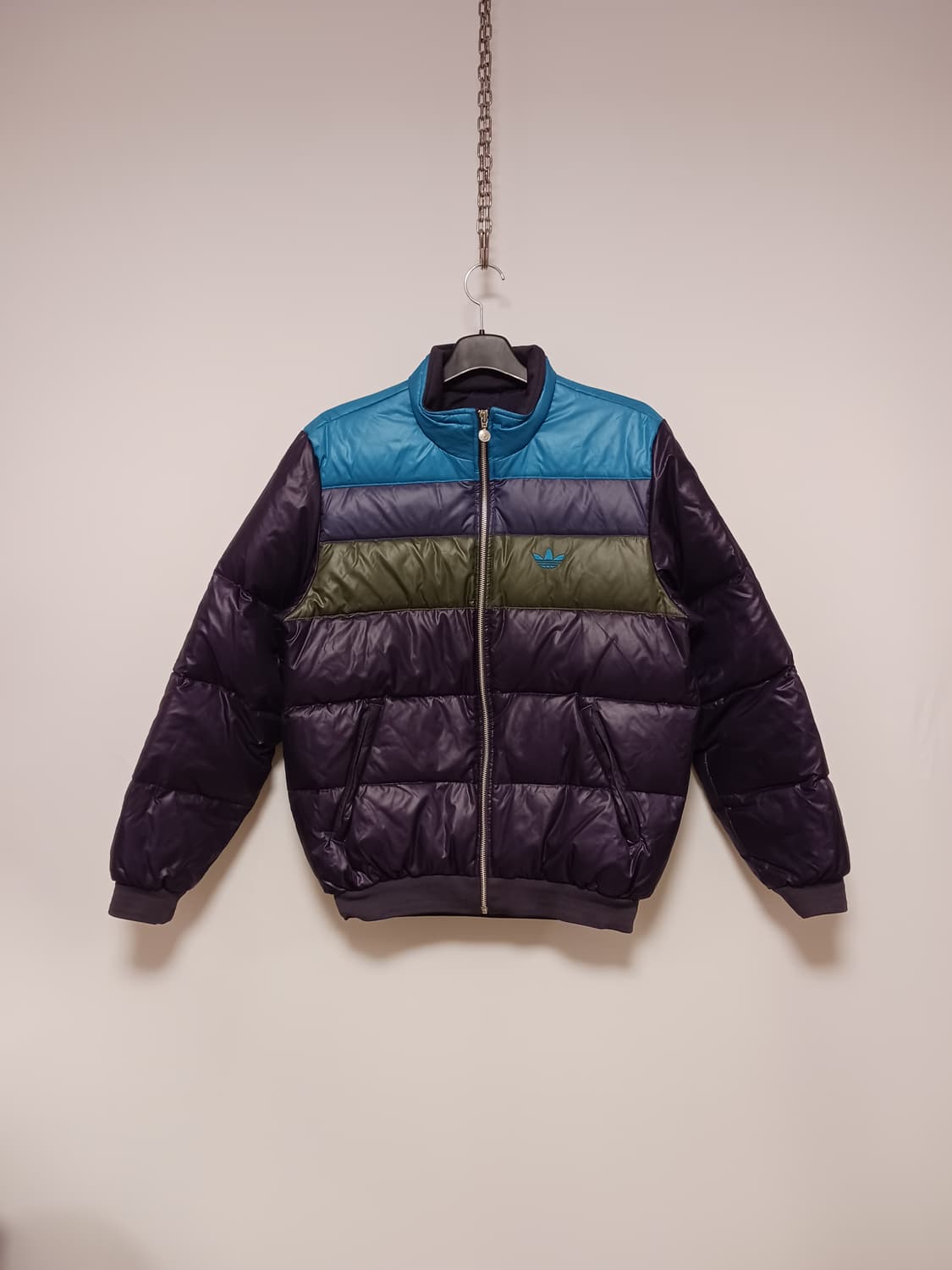 아디다스 컬러블럭 덕다운패딩 상품이미지1