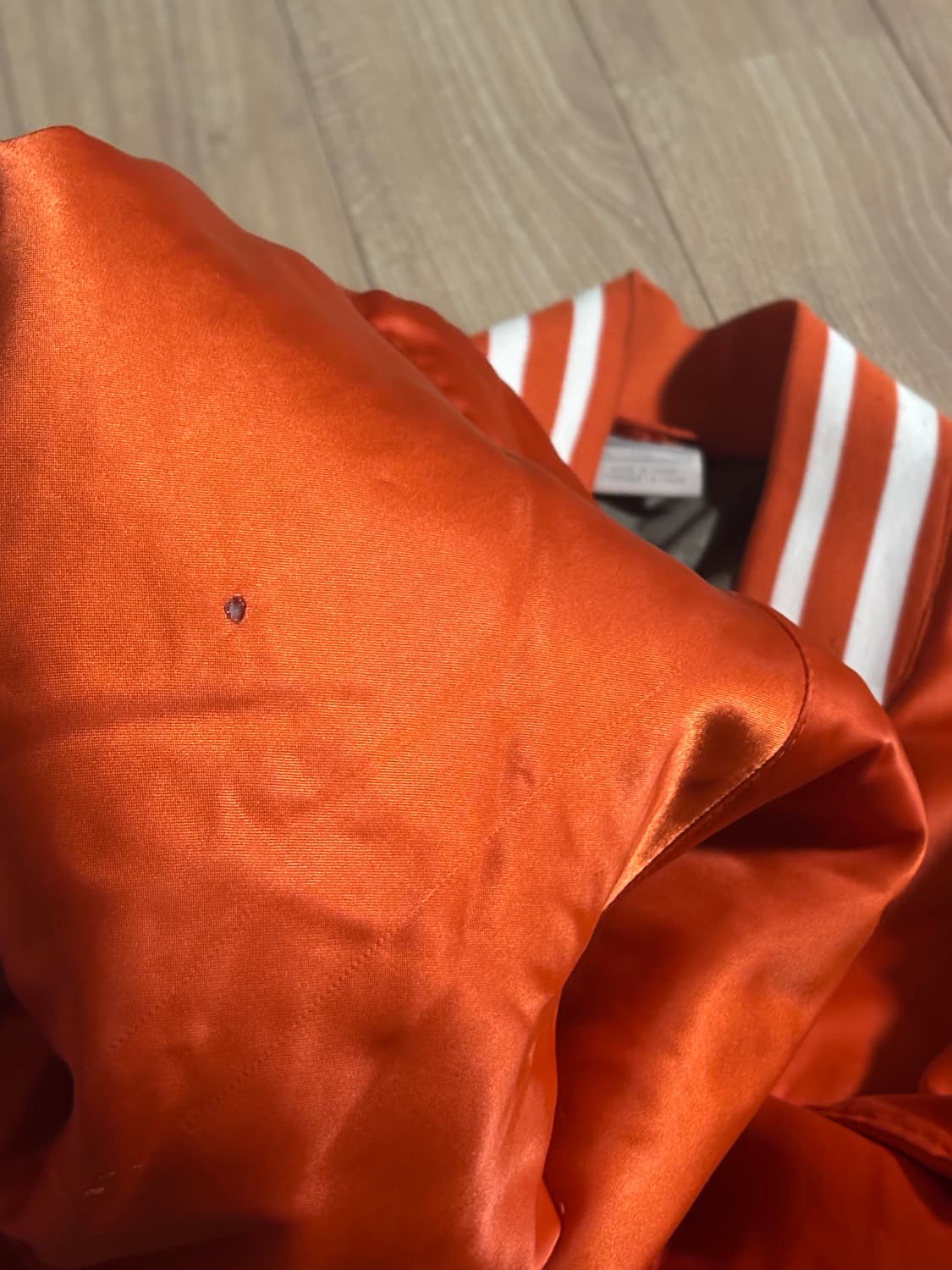 나이키 오렌지 바시티 110 상품이미지4