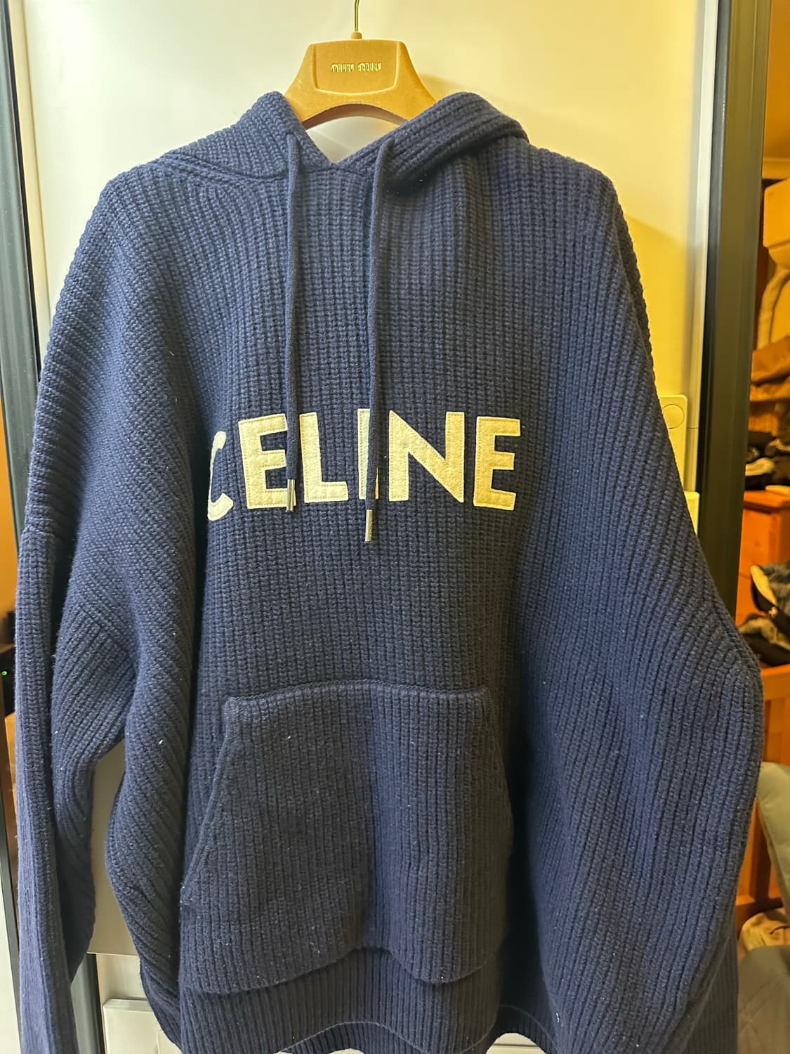 셀린느 니트 후드 xs 상품이미지1