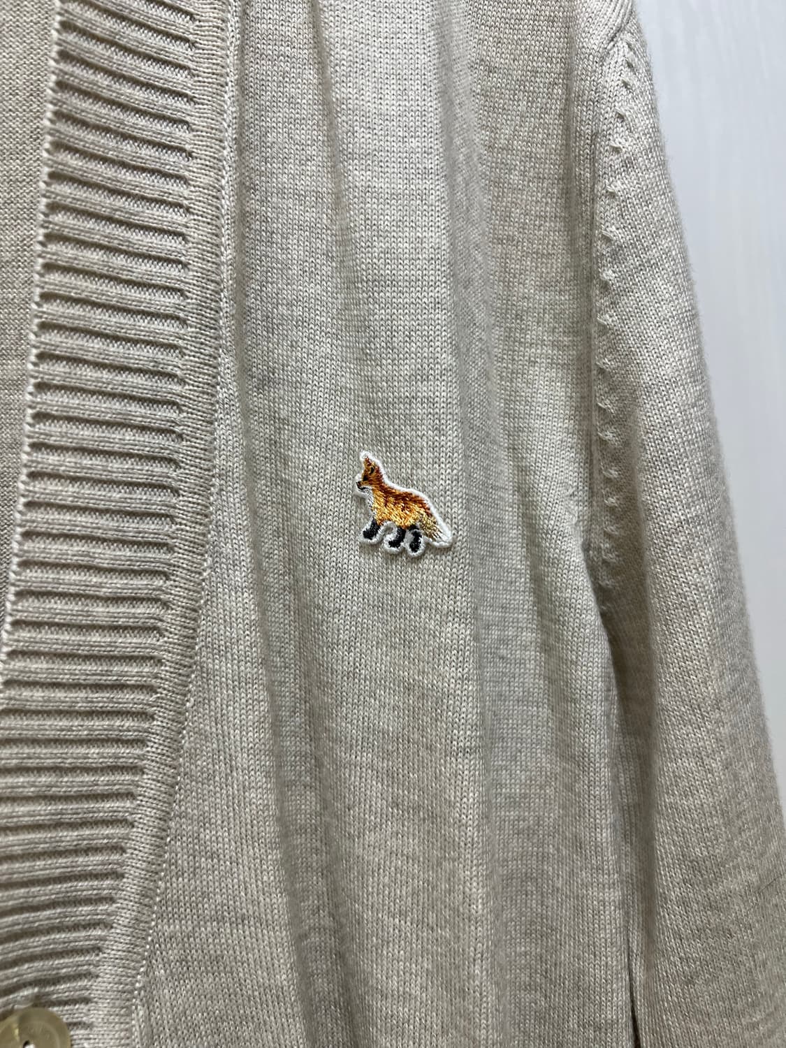 메종키츠네 메리노울 가디건 아이보리 상품이미지2