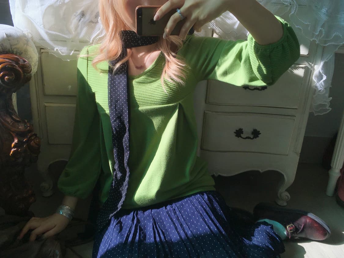 Set) 그린 퍼프 롱슬리브 + 도트 머플러 상품이미지1