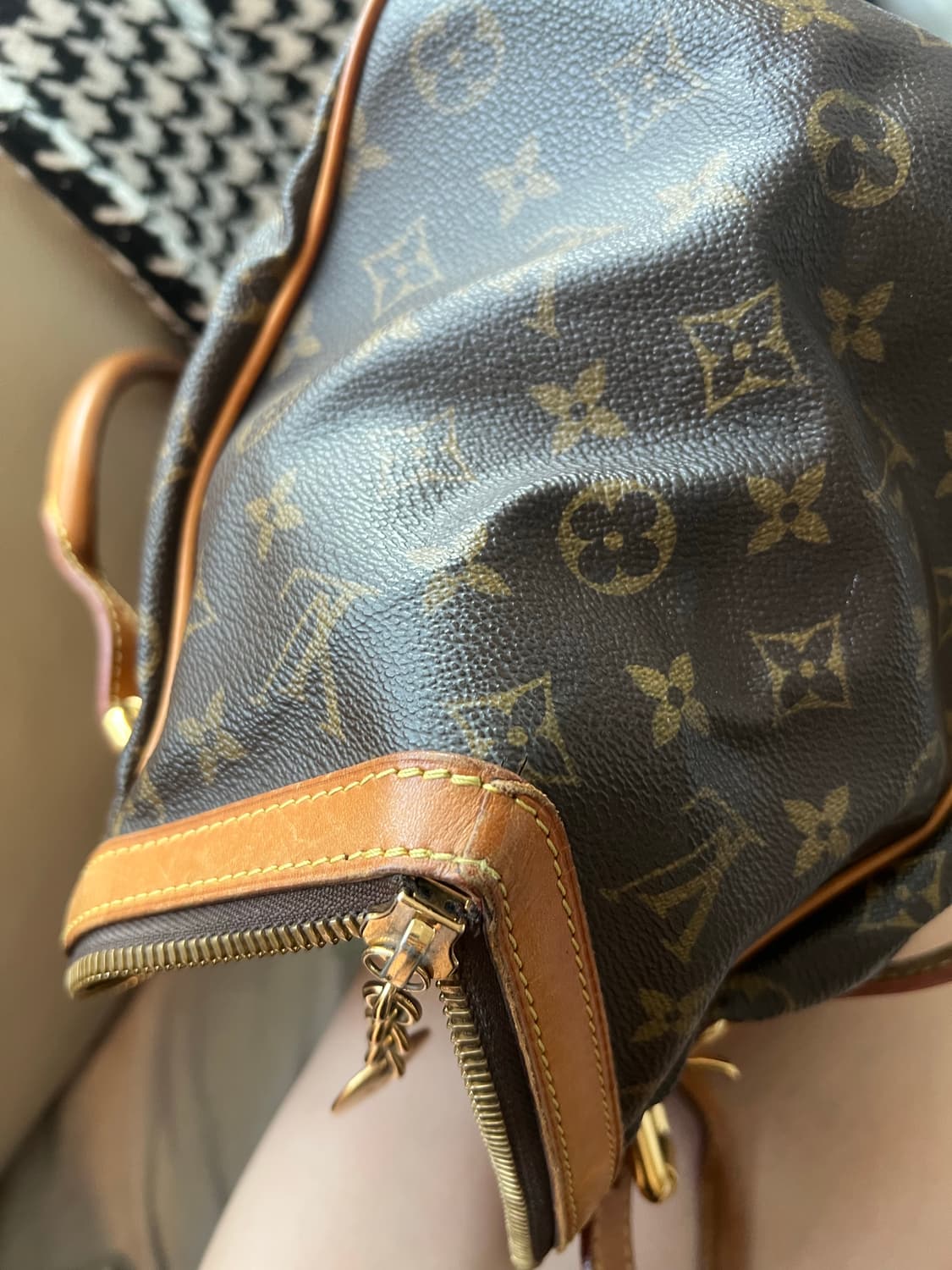 정품 루이비통 티볼리 GM 상품이미지3