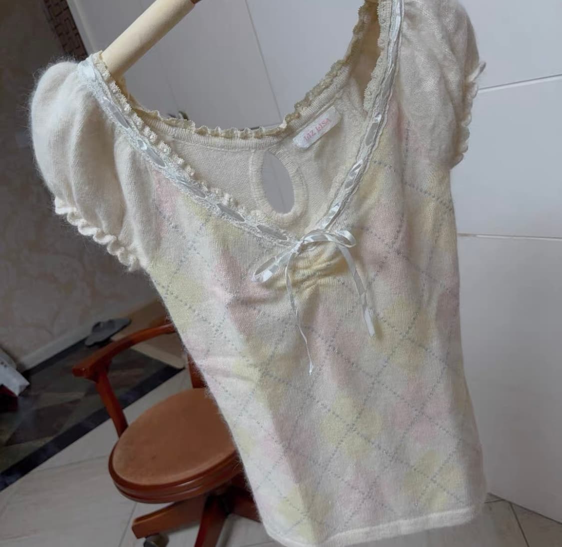 lizlisa 리즈리사 아가일 니트 양산형 달천깔 로걀탑 희귀매물 핀터 상품이미지1