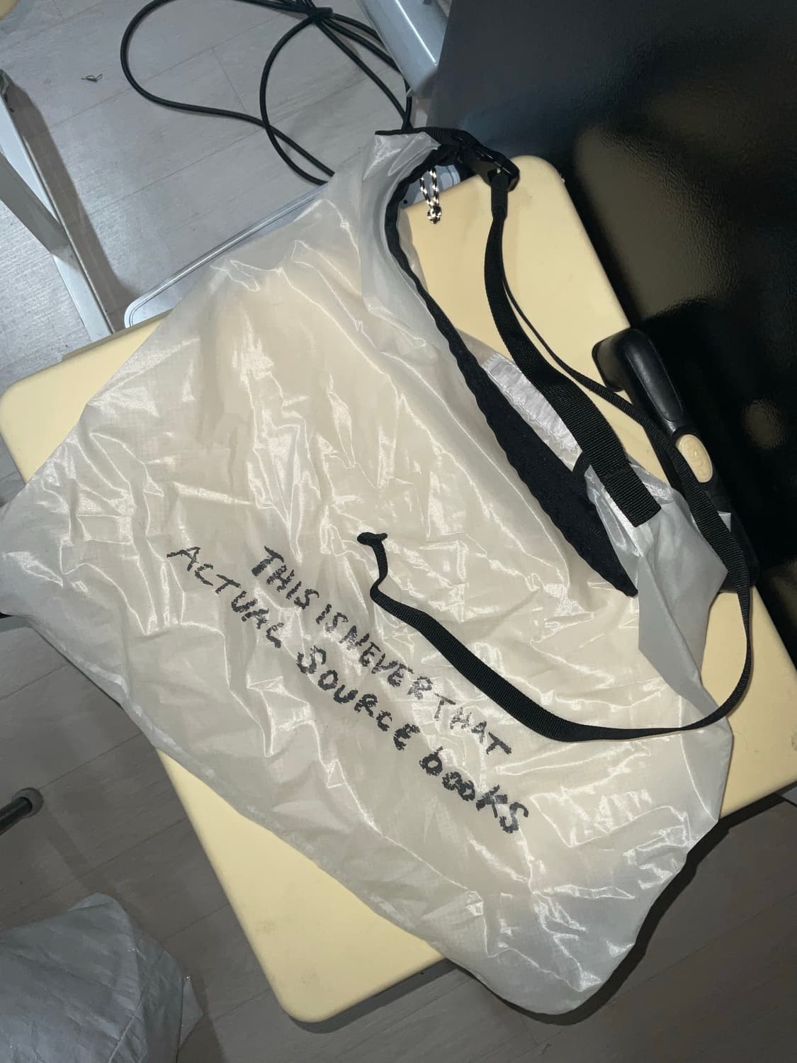 thisisneverthat x asb 콜라보 크로스백 상품이미지2