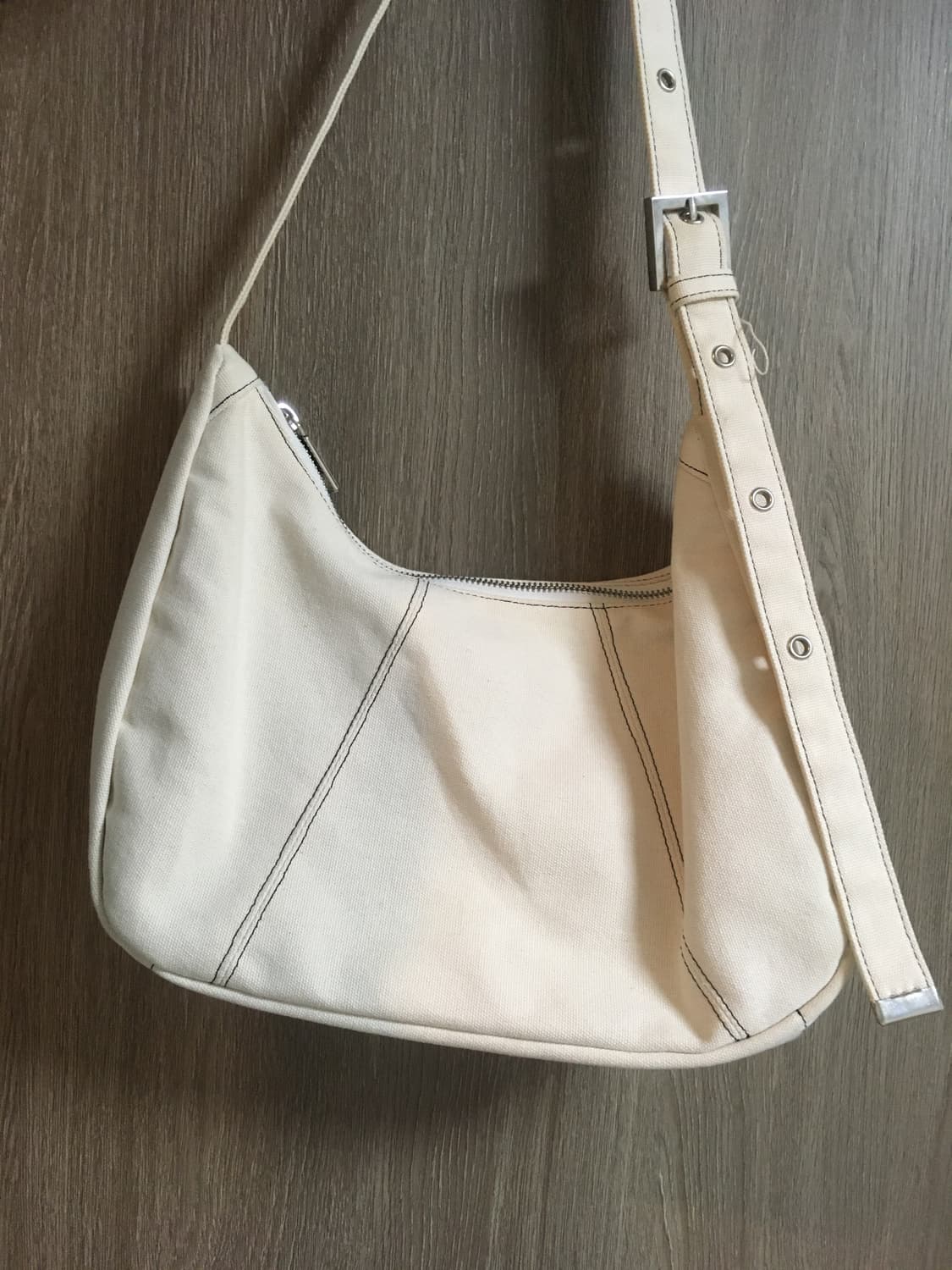 필인더블랭크 캔버스 스티치 호보백  상품이미지4