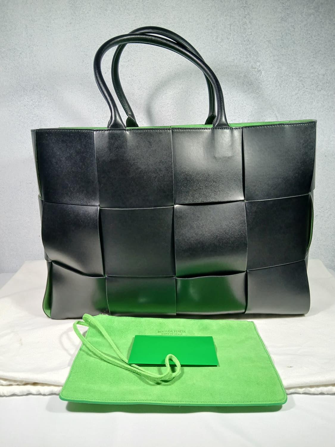 보테가베네타 아르코 토트백 라지 736182 상품이미지1