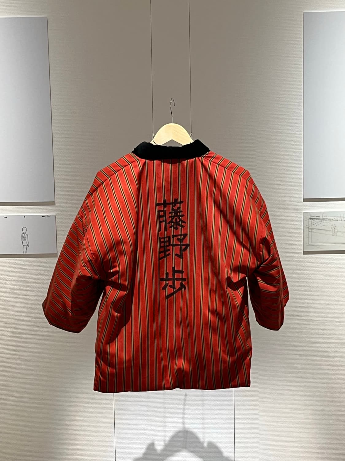 극장 애니 <룩백> 전시 한정 굿즈 ‘쿄모토’ 아크릴 키링 (미개봉) 상품이미지10