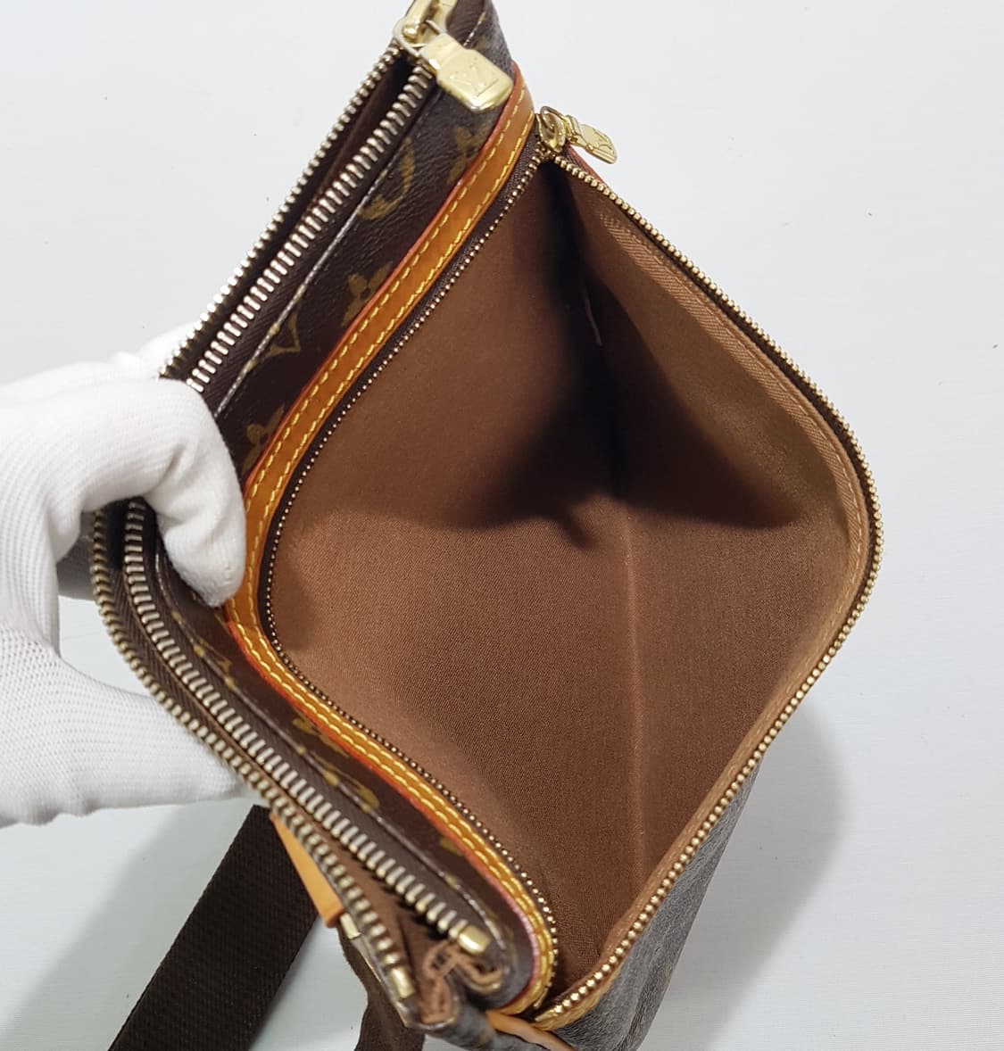 루이비통 모노그램 보스포어 크로스백 상품이미지10