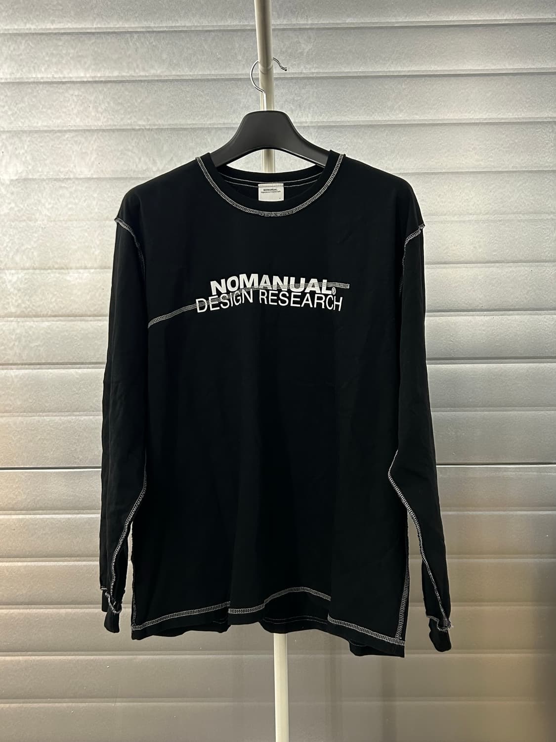 노메뉴얼 맨투맨 상품이미지2