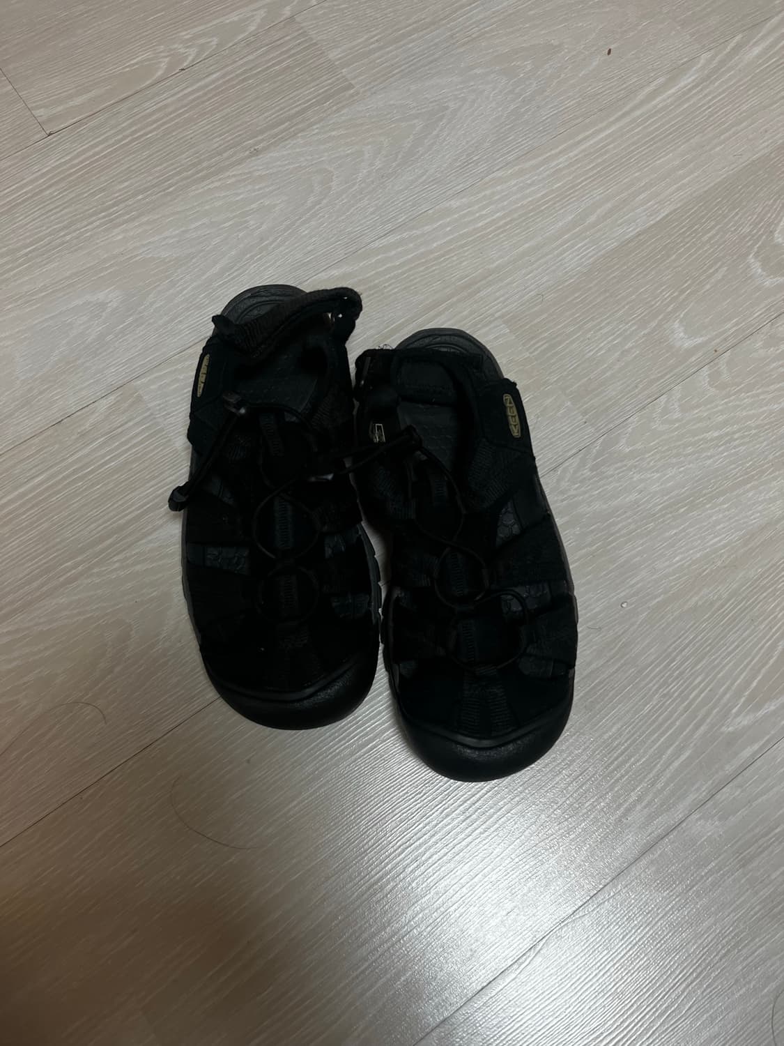 Keen 킨 샌들 240 상품이미지2