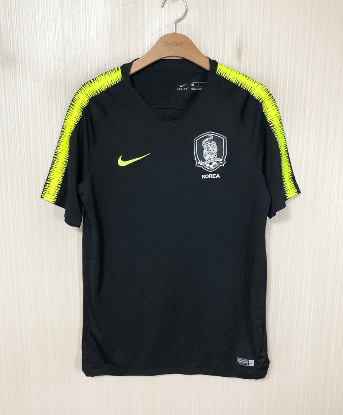 나이키국대 국대KOREA 18-20 축구국대 트레이닝탑 L(100) 상품이미지1