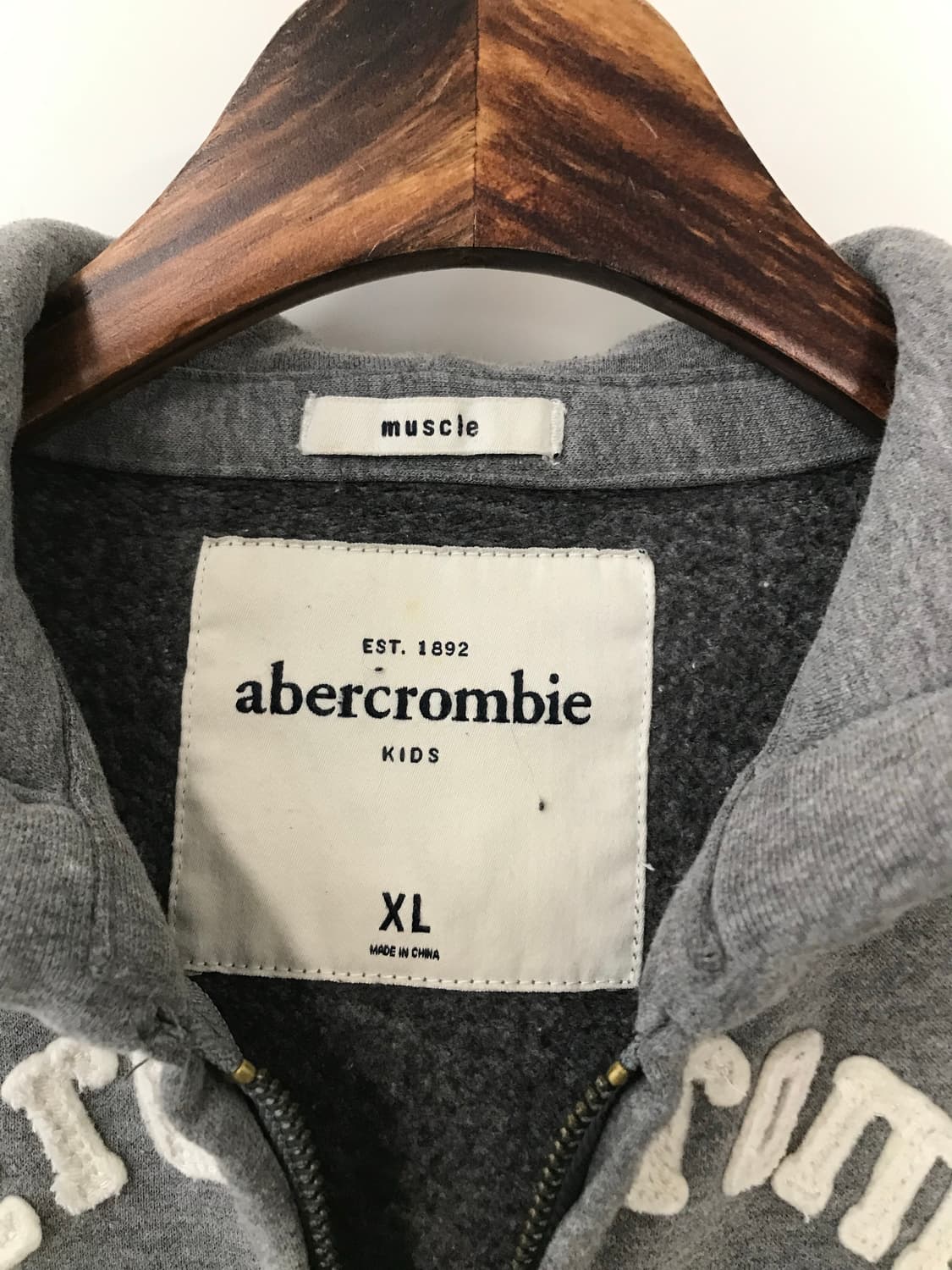 아베크롬비 y2k 와투케 그레이 딱붙 후드집업 상품이미지6