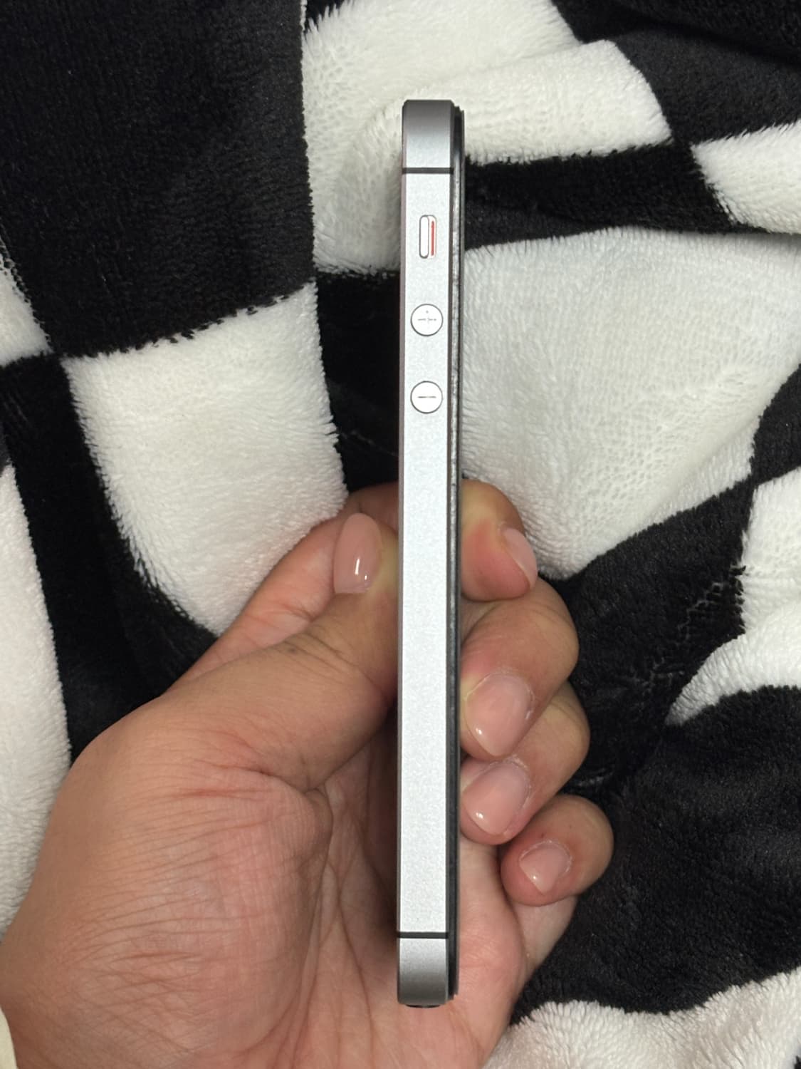 S급) 아이폰se1 스페이스그레이 16gb 상품이미지4