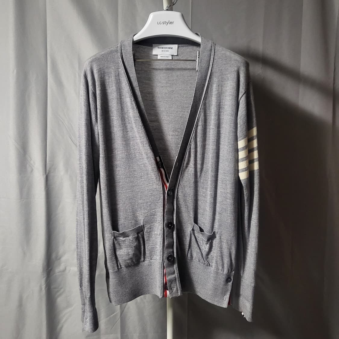 [새상품급/2 size]톰브라운 사선완장 메리노 울 가디건 상품이미지1