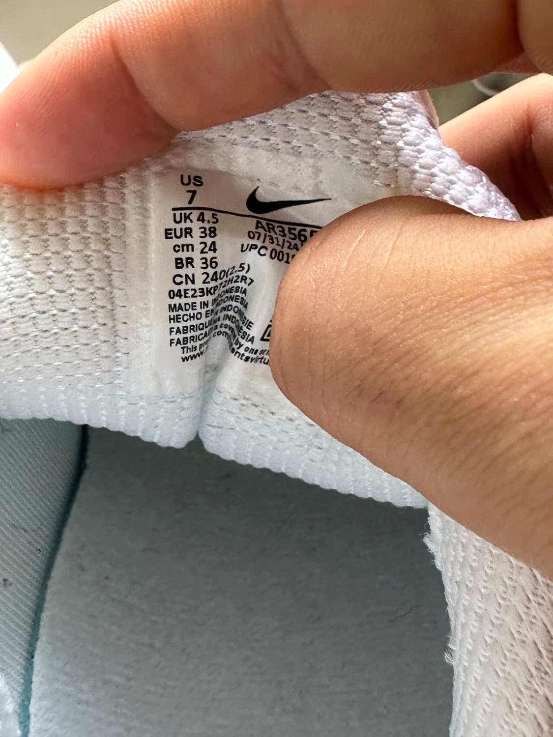 나이키 샥스 240 상품이미지4