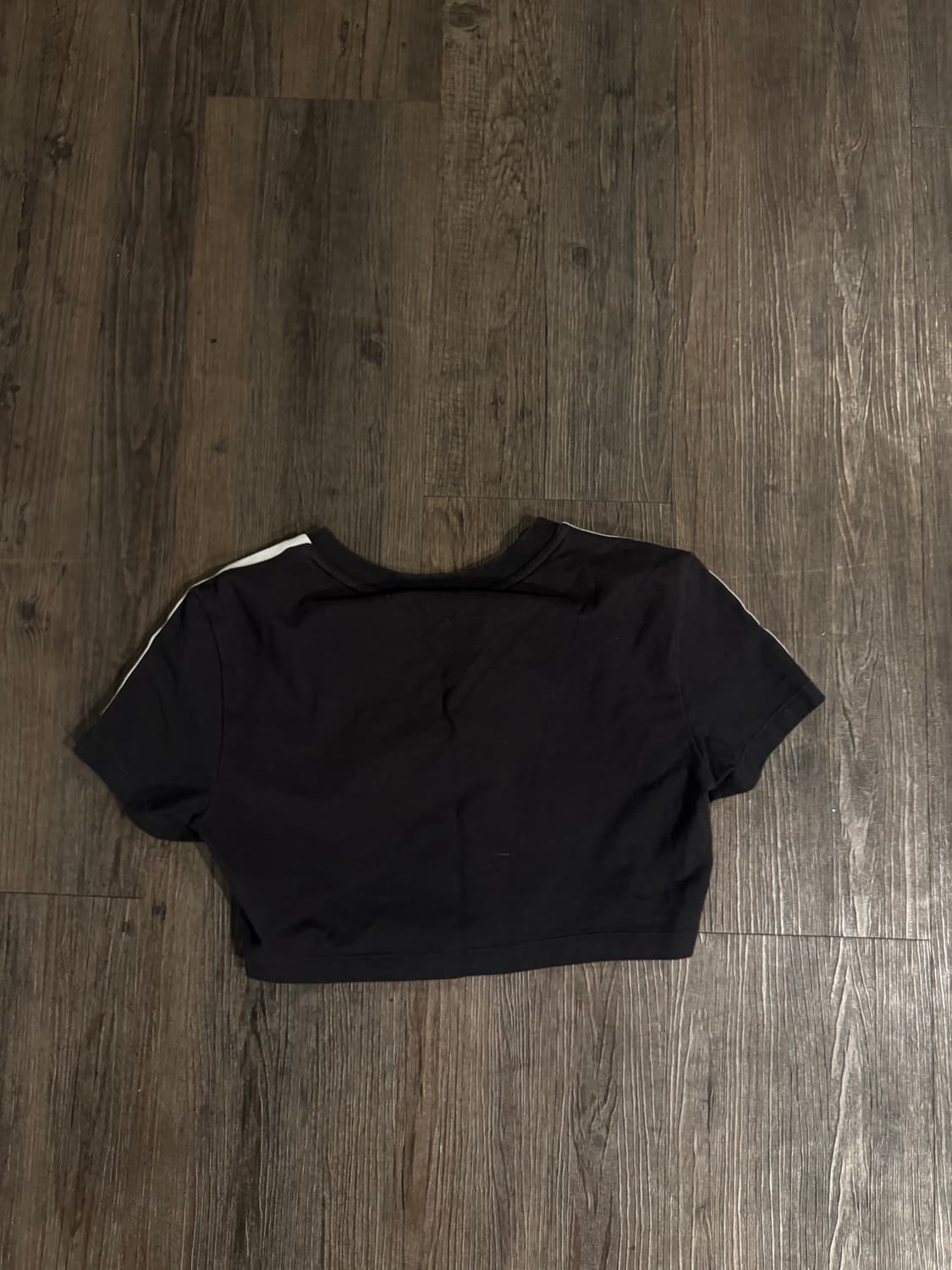 아디다스 제니 크롭 반팔티 블랙 xs DV2622 상품이미지2