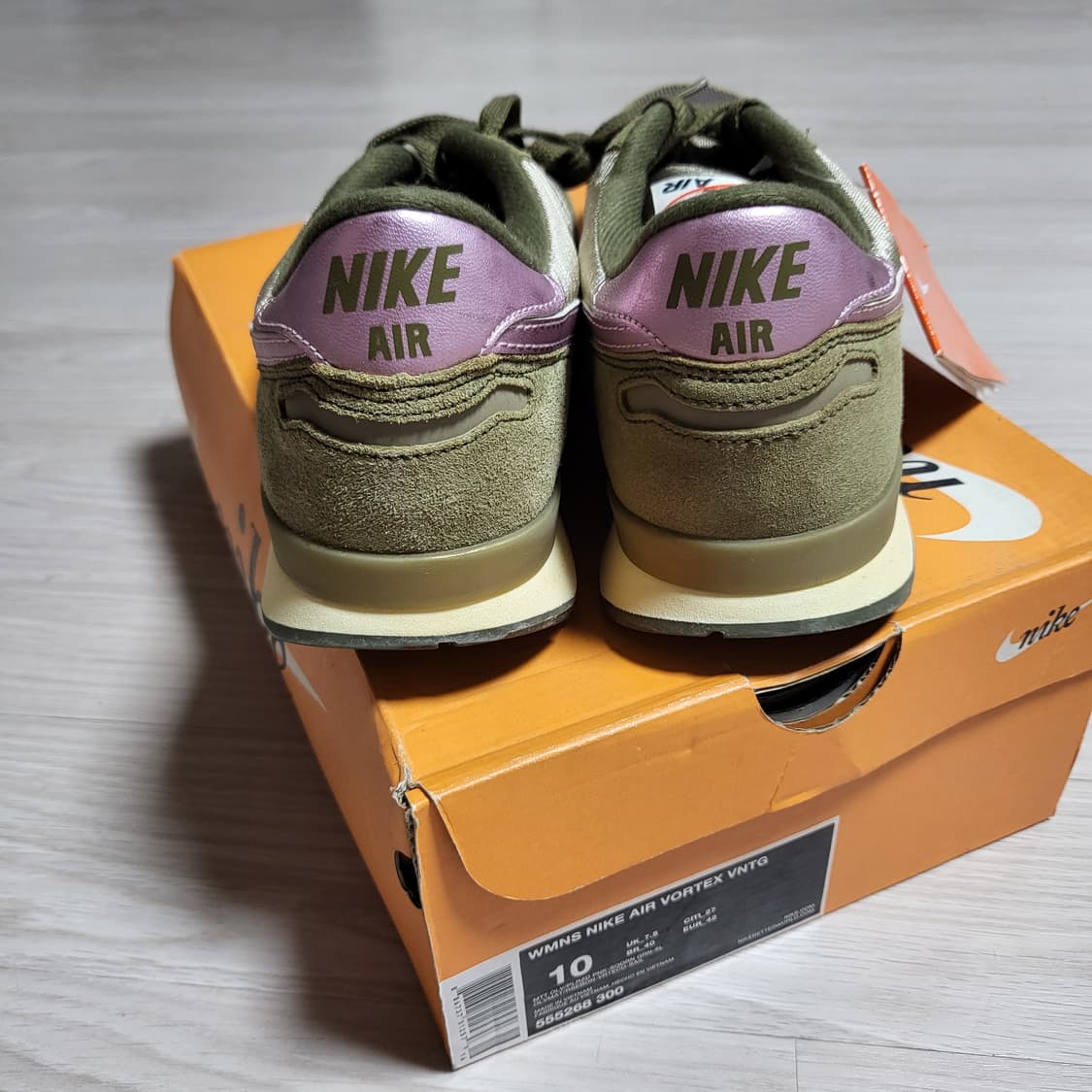 나이키 빈티지 볼텍스(270)새상품 상품이미지6