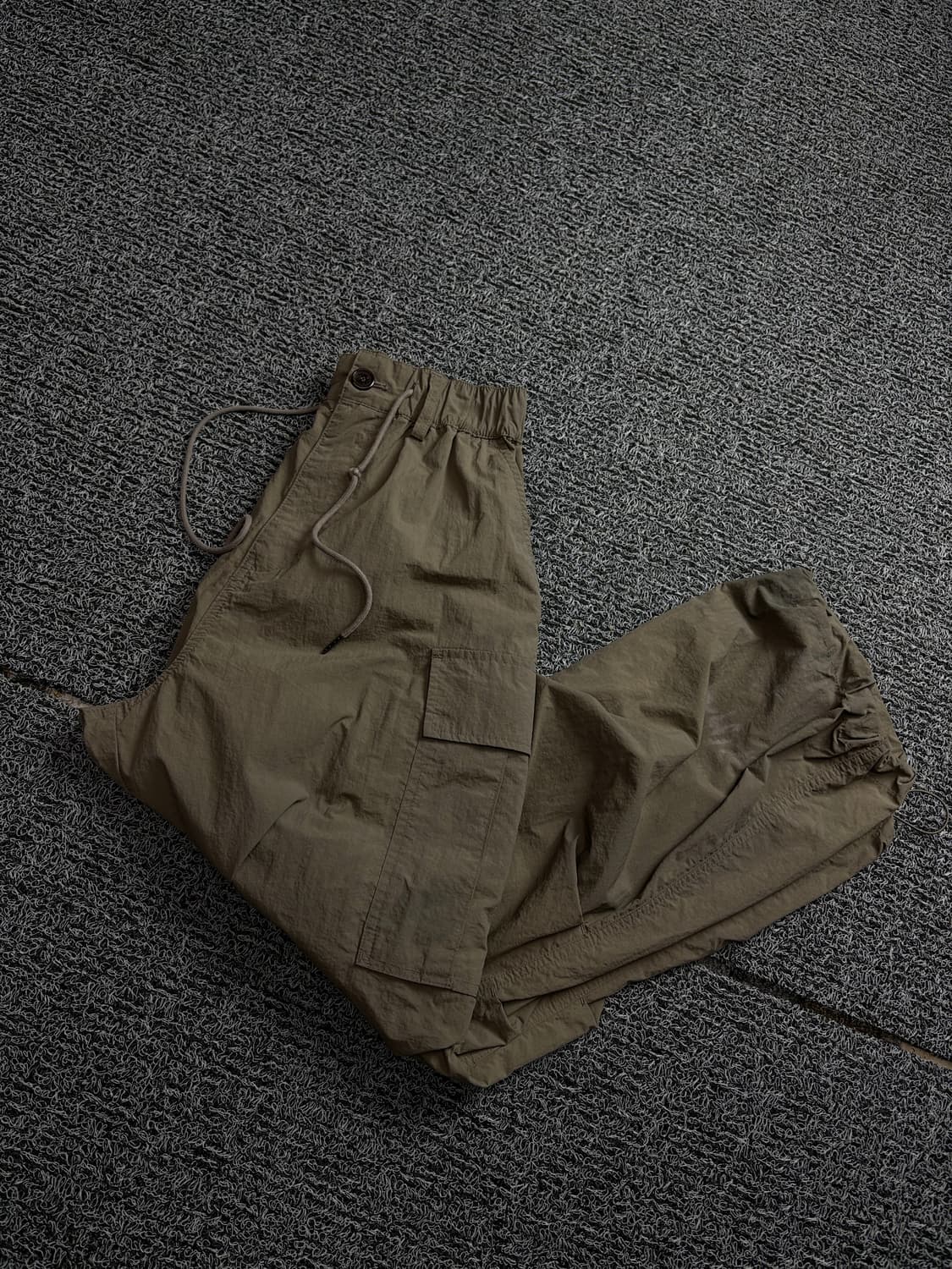 낫포너드 벌룬핏 퍼디그 카고 스트링 팬츠 1837 상품이미지1