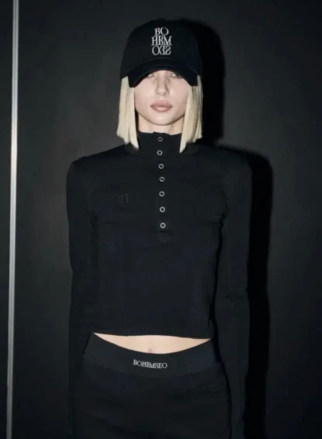 보헤미안서울 하프넥 바이커 티셔츠 상품이미지1