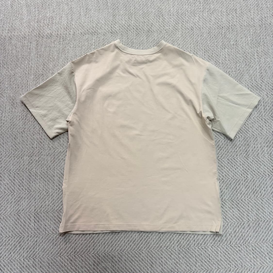 (105)헤지스 남성 냉감 반팔티 상품이미지2